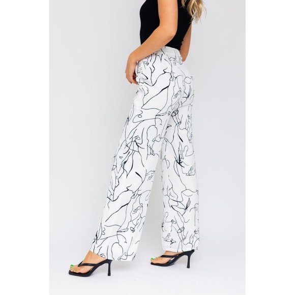 ❌SOLD OUT❌ ART GALLERY ABSTRACT PATTERN STRAIGHT LEG PANTS - Picture 3 of 3